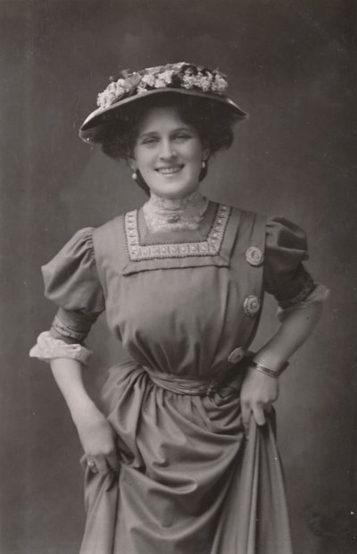 Miss Zena Dare, 1887-1975, ca. 1930 door Unbekannt