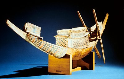 Model van een boot, Oud-Egyptisch, 18e dynastie, ca. 1325 v.Chr. door Unbekannt