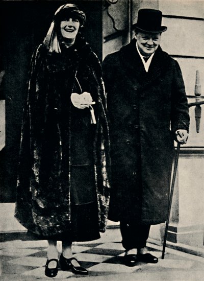 De heer en mevrouw Churchill in de vroege jaren twintig door Unbekannt