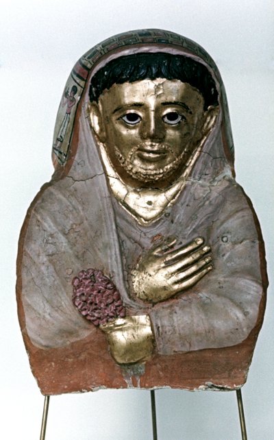 Mummiemasker in stucwerk, Ptolemaeïsche dynastie door Unbekannt