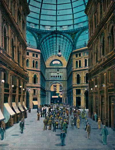 Napoli - Interno Galleria Umberto I door Unbekannt