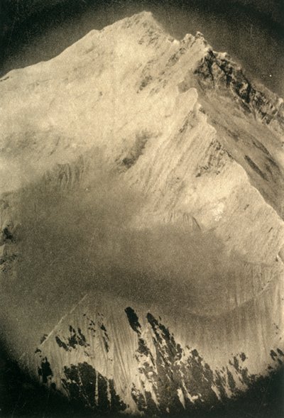 Noordoostelijke Rug van de Mount Everest door Unbekannt