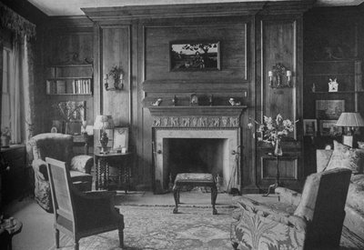 Oude Georgische lambrisering in het kantoor van Miss Morgan, huis van Miss Anne Morgan, New York City, 1924 door Unbekannt
