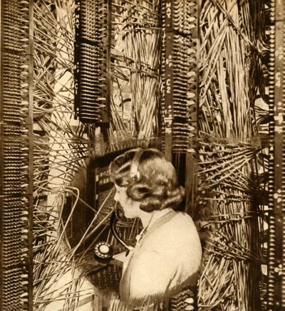 Operator op de Mayfair Exchange, 1932, 1933 door Unbekannt