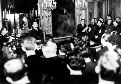 Otto Abetz, Duitse ambassadeur in Frankrijk, houdt een persconferentie, Parijs, 15 december 1940 door Unbekannt