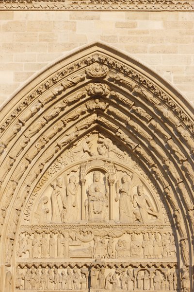 Notre Dame kathedraal westvleugel: Sint Anna