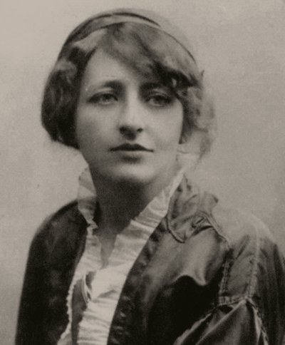 Portret van Gravin Fanny Franziska zu Reventlow 1871-1918, c.1900 door Unbekannt