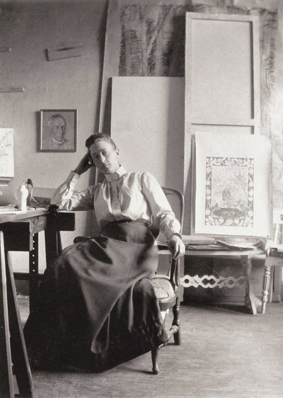 Portret van Hilma af Klingt 1862-1944, c. 1900 door Unbekannt
