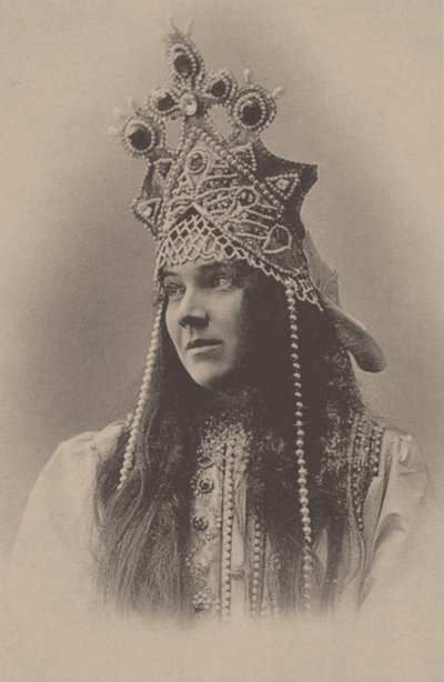 Portret van Nadezhda Ivanovna Zabela-Vrubel 1868-1913 als Marfa in de opera De bruid van de tsaar, 1899 door Unbekannt