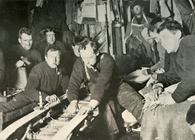 Voorbereiden van een Slee Tijdens de Winter, 1908, 1909 door Unbekannt