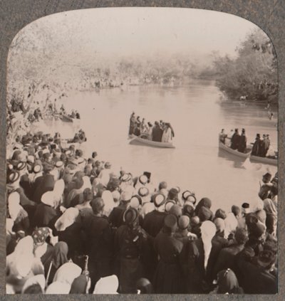 Priesters zegenen de Jordaan, ca. 1900 door Unbekannt