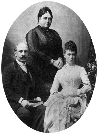 Koningin Mary en haar ouders, de Hertog en Hertogin van Teck, ca. 1890-1900 door Unbekannt