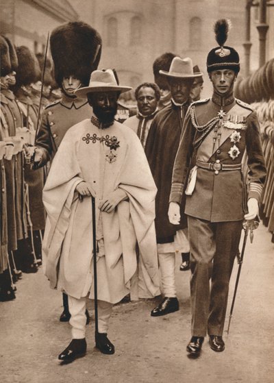Ras Tafari, prins-regent van Ethiopië keizer Haile Selassie met de hertog van York door Unbekannt