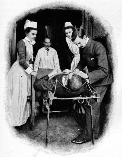 Ontvangst van een ongevalgeval in Poplar Hospital, Londen, ca. 1903 door Unbekannt