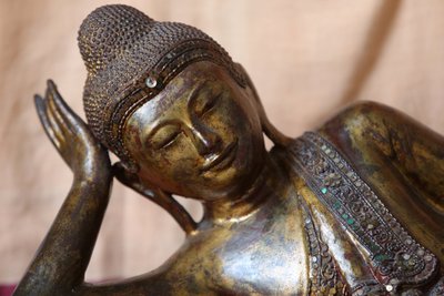 Liggende Boeddha-beeld, Gretz door Unbekannt