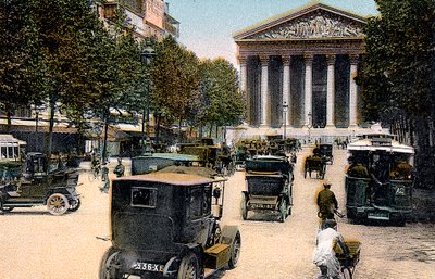 Rue Royale en de Madeleine, Parijs, met auto