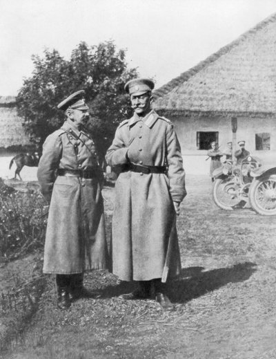 Russische generaals Gurko en Brusilov, 1917 door Unbekannt