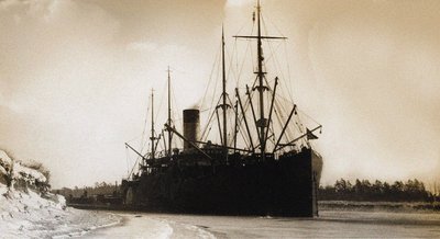 Russisch gewapend transportschip Irtysh door Unbekannt