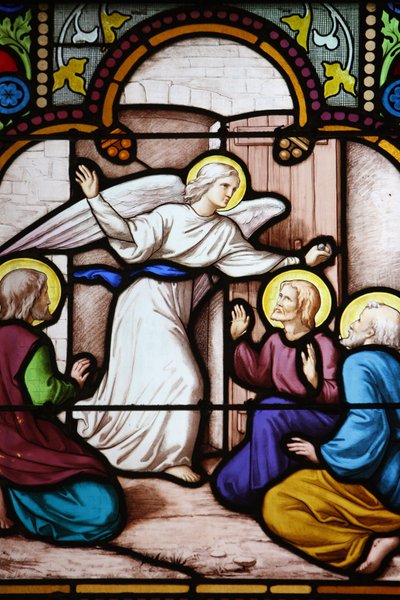 Saint-Corentin kathedraal, Quimper engel glas-in-lood: verschijning aan Sint Petrus, Quimper, Frankrijk door Unbekannt