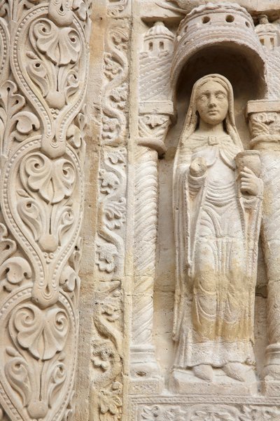 Basiliek van Saint Denis. Centraal portaal. De wijze maagd, Saint-Denis door Unbekannt