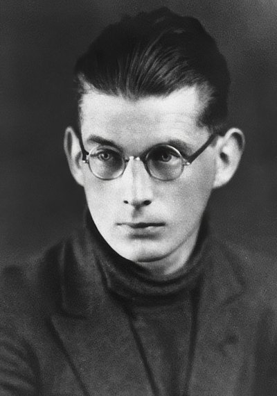 Samuel Beckett. Rond 1920 door Unbekannt