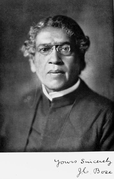 Sir Jagadis C Bose, Indiase natuurkundige en botanicus, ca. 1920 door Unbekannt