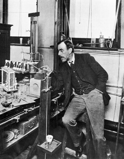Sir William Ramsay, Schotse chemicus, circa 1900 door Unbekannt