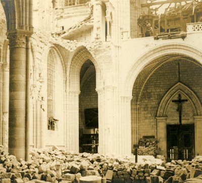 Kathedraal van Soissons, Soissons, Noord-Frankrijk, c1914-c1918 door Unbekannt