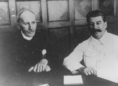 Sovjetleider Josef Stalin met Franse schrijver Romain Rolland, Moskou, USSR, 28 juni 1935 door Unbekannt