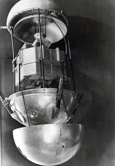 Spoetnik 1, Russische satelliet, 1957 door Unbekannt