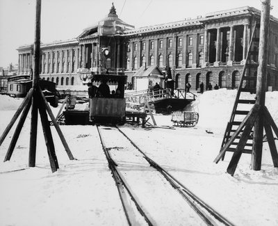 Voorstadstation voor de Academie voor Kunsten, Sint-Petersburg, Rusland, ca. 1896-1898 door Unbekannt
