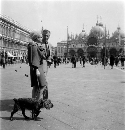 De acteur Stewart Granger in Venetië - 195? door Unbekannt
