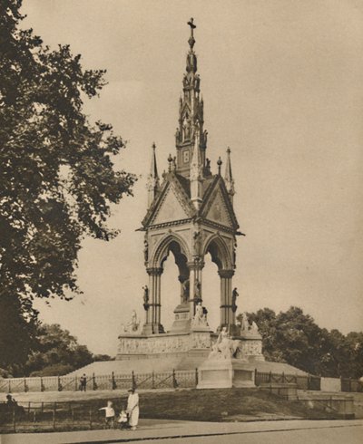 Het Albert Memorial daagt klimaat en kritiek uit, c1935 door Unbekannt