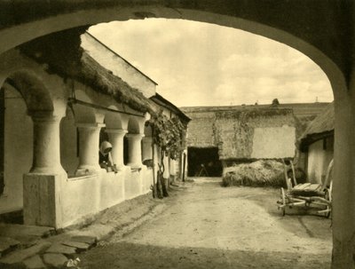De Arkadenhof, Oberschützen, Burgenland, Oostenrijk, ca. 1935 door Unbekannt