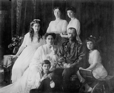 De familie van Tsaar Nicolaas II van Rusland, 1910s door Unbekannt