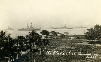 De Vloot in Guantanamo Bay, Cuba, ca. 1919 door Unbekannt