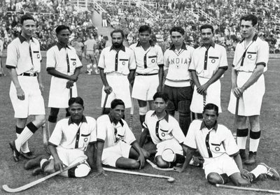 Het Indiase hockeyteam, gouden medaillewinnaars, Berlijnse Olympische Spelen, 1936 door Unbekannt