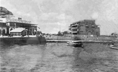 De aanlegsteiger. Aden, c1918-c1939 door Unbekannt
