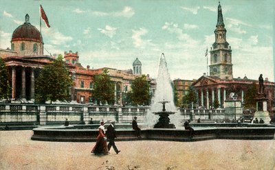 De National Gallery, St Martin in the Fields, en fonteinen op Trafalgar Square, Londen, ca. 1910 door Unbekannt
