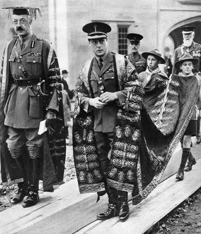 De Prins van Wales als kanselier van de Universiteit van Wales, Bangor, 1923 door Unbekannt