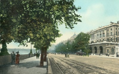 De Thames Embankment en Somerset House, Londen, ca. 1915 door Unbekannt