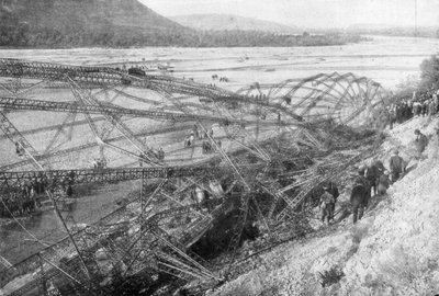Het wrak van Zeppelin LZ85 L45, 20 oktober 1917 door Unbekannt