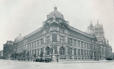 Het nieuwe Victoria en Albert Museum geopend op 26 juni 1909, ca. 1909 door Unbekannt