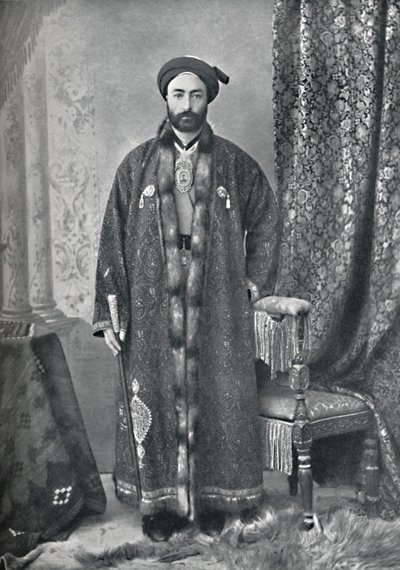 De officier verantwoordelijk voor het heiligdom in Mashhad, Perzië, 1902 door Unbekannt