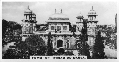 Het graf van Itimad-Ud-Daula, Agra, India, c1925 door Unbekannt