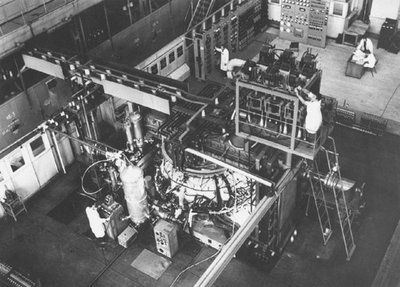 Tokamak T-4 bij het Kurchatov Instituut voor Atoomenergie door Unbekannt
