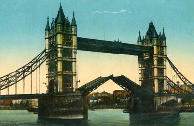Tower Bridge, Londen, ca. 1910 door Unbekannt