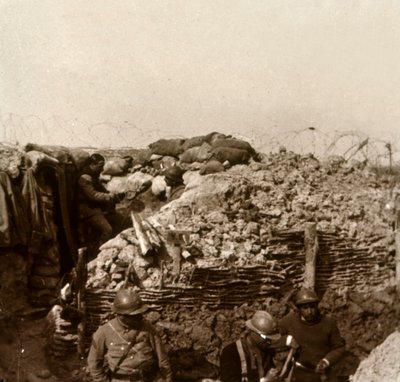 Loopgraven, Champagne, Noord-Frankrijk, ca. 1914-ca. 1918 door Unbekannt