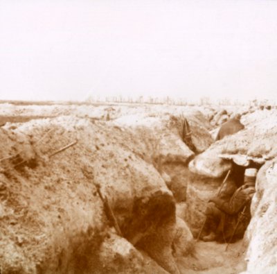 Loopgraven, Champagne, Noord-Frankrijk, ca. 1914-ca. 1918 door Unbekannt