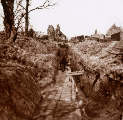 Loopgraven, Somme, Noord-Frankrijk, c1914-c1918 door Unbekannt